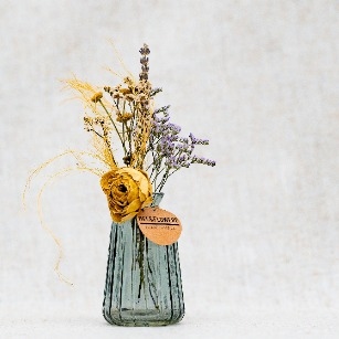 זר LU בבקבוק אפור שקוף