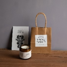 נר ריחני בצנצנת