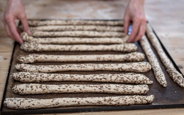 מארז לחם ומקלות כפרי