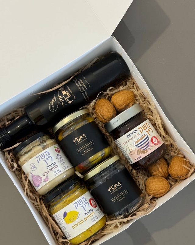 מארז כפרי סגנון 1