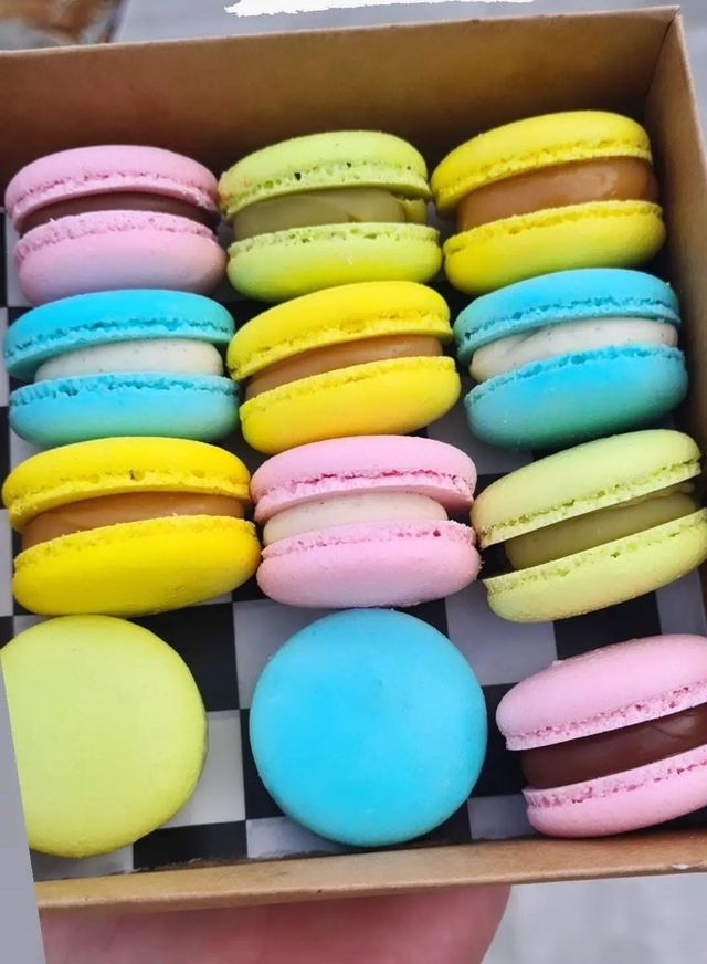 מארז מקרונים