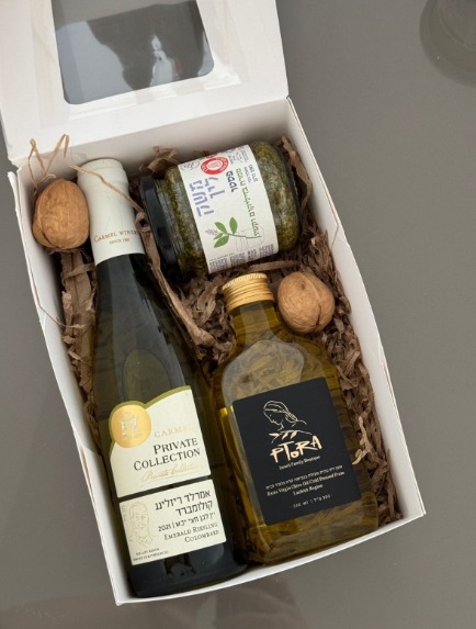 מארז כפרי סגנון 18