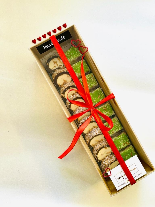 מארז סושי פירות ושוקולד 18 יחידות