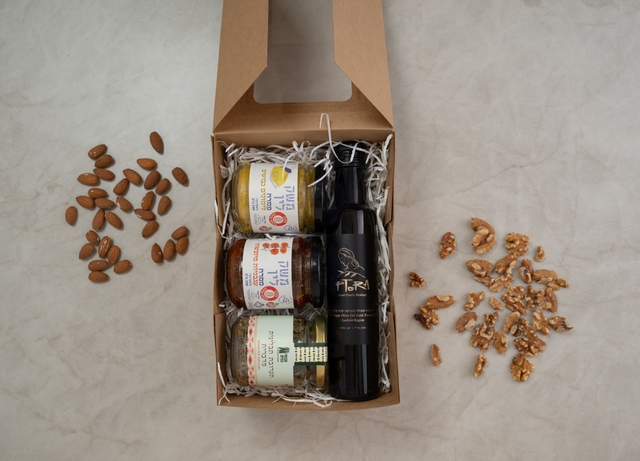 "מארז חגיגי "טעם האדמה