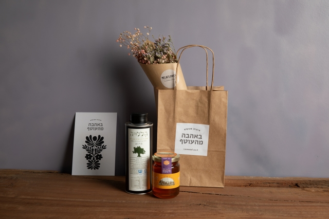 שמן דבש ופרחים