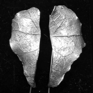 עגילי עלה מכסף.מדהים ומיוחד.