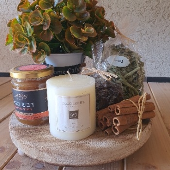 מארז רוגע לשולחן ט"ו בשבט