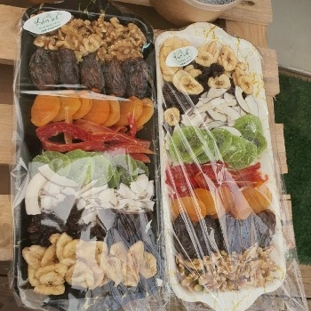 מגש מעוצב מיני אגוזים ופירות יבשים במיוחד לט"ו בשבט