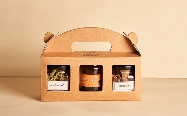 חליטות עלים ודבש